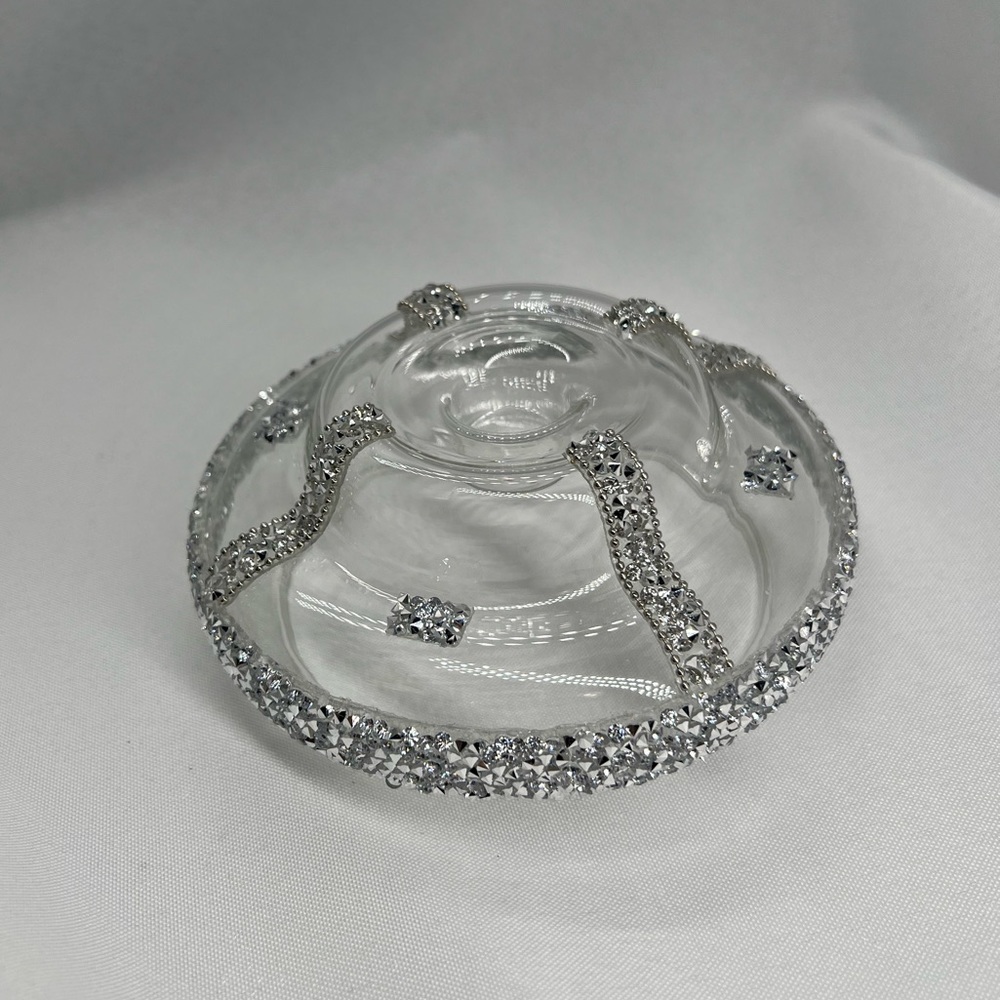 Three piece clear hurricane candleholder set - Picture 7 of 7